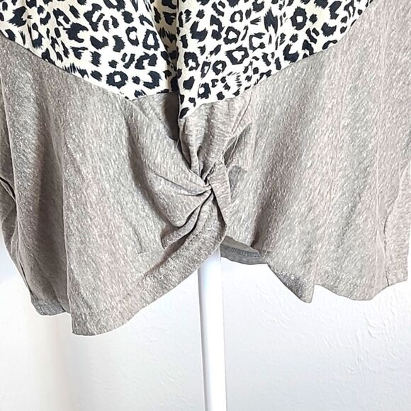 Gigio Tan Top, Camouflage & Leopard Print Accents & Cinched Knot, Size Small,NWT - Picture 3 of 10